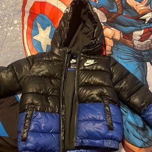 Boys toddler bubble coat , size 4T